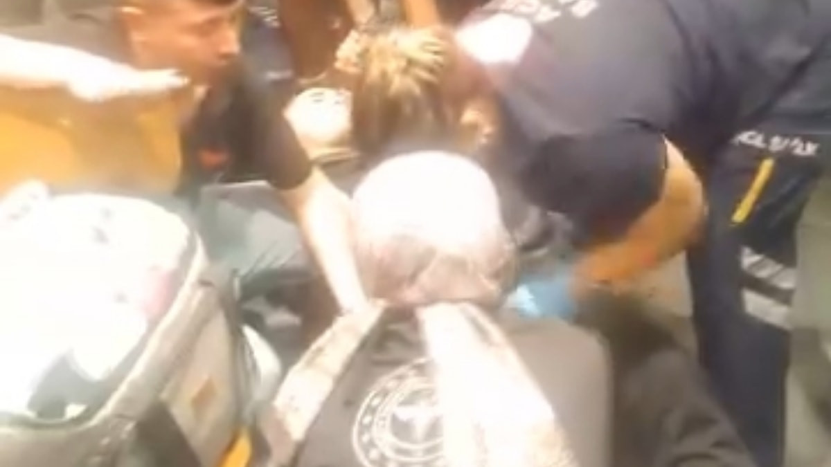 İstanbul'da alacak kavgasında 1 kişi yaralandı