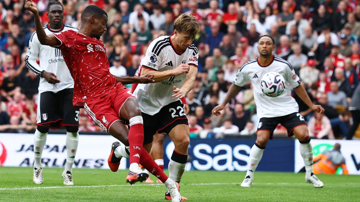 Liverpool evinde Fulham'a takıldı