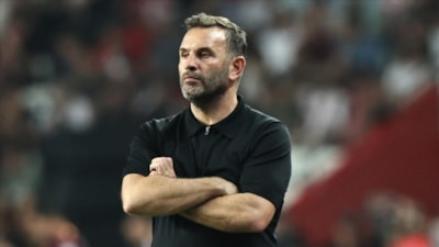 Okan Buruk: Sahada kendimi tutamıyorum