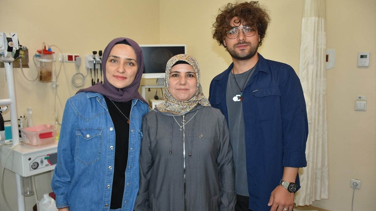 Konya'da doğuştan işitme engelli kardeşlerin sessizliği sona erdi