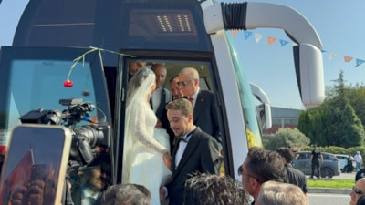 Samsun'da düğün salonu yerine Cumhurbaşkanı Erdoğan'ı karşılamaya gittiler