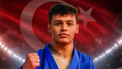 İbrahim Demirel, Budapeşte Grand Slam'de bronz madalya aldı