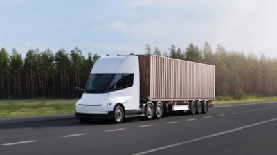 Elektrikli Tesla Semi Avrupa yollarına çıkıyor: İşte özellikleri