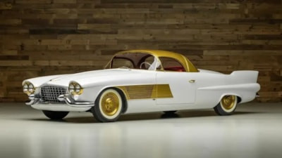 Altın kaplamalı 1953 Cadillac rekor fiyata satıldı