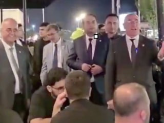Yeni Partili milletvekilleri Konya'da gençlerin dikkatini çekemedi