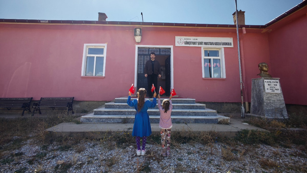 Konya'da tek öğrencisi olan okulda, artık iki öğrenci var