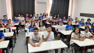 İzmir'deki 'İkizler Okulu'nda 27 çift ikiz eğitim görecek