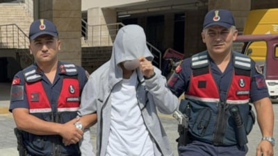 Samsun'da 16 yaşındaki çocuk, 808 uyuşturucu hapla yakalandı