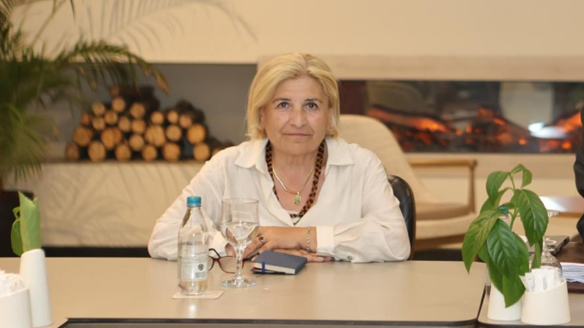 Adalar Belediye Başkan Vekili Medine Pamuk istifa etti