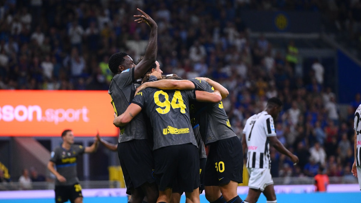 8 gollü maçta Inter, Udinese'yi devirdi