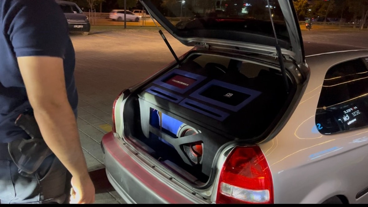 Bursa'da abartı egzozdan ceza yedi