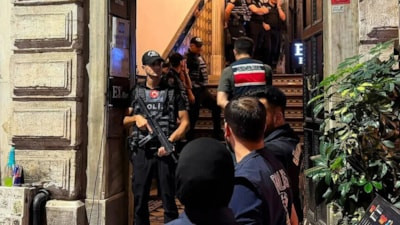 AB'den Ailem Güvende operasyonlarına tepki: LGBT örgütlerin para hareketlerinin incelenmesinden rahatsızlar