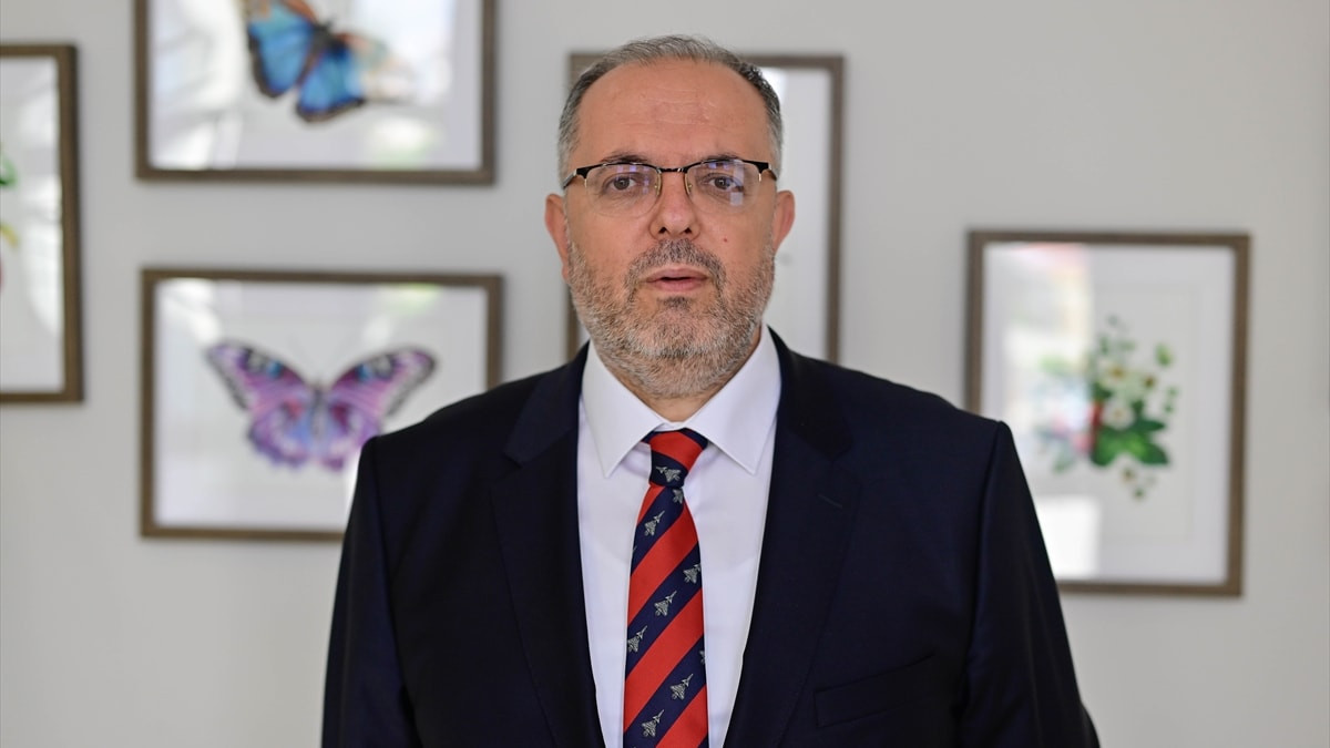 Erhan Afyoncu'dan aile yapısının korunması çağrısı