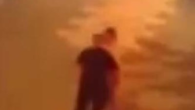 İstanbul'da sokak ortasında eski nişanlısını dövdü