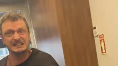 Göktürk'te kira zammı tartışmasında kick boks hocası spor eğitmeni kadını darbetti: Seni döverek atarım