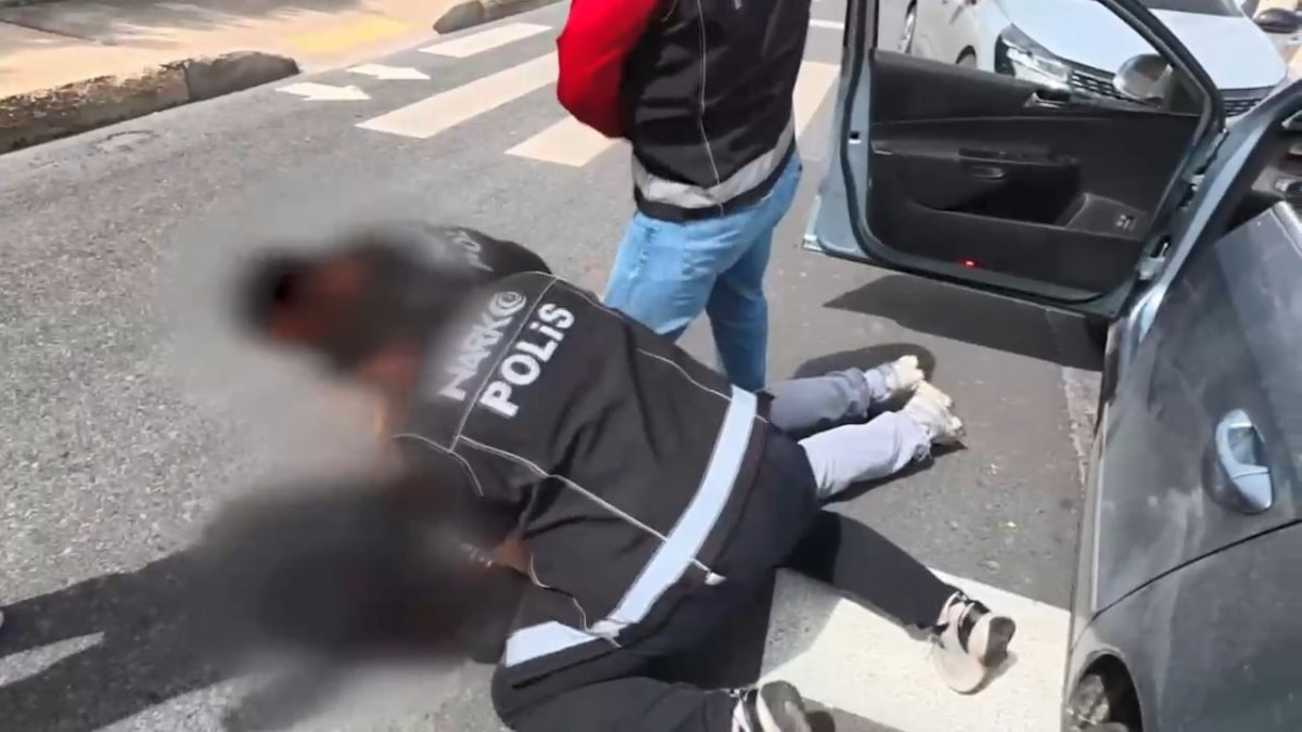 İstanbul'da uyuşturucu operasyonu: 11 kilo 500 gram kokain ele geçirildi