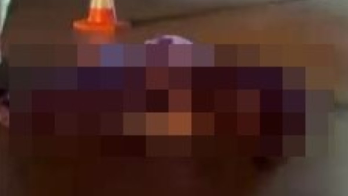 İstanbul Esenyurt'ta otomobil yayalara çarptı: 1 ölü 1 ağır yaralı