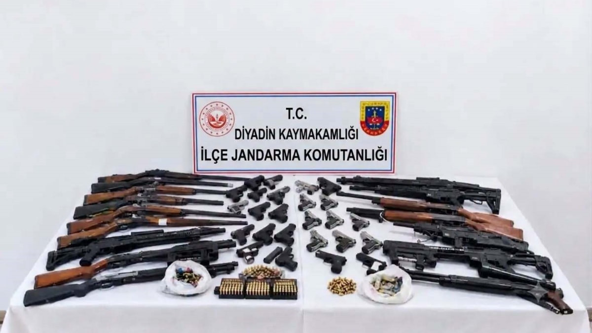 Ağrı'da silah kaçakçılığı operasyonu: 28 adrese baskın