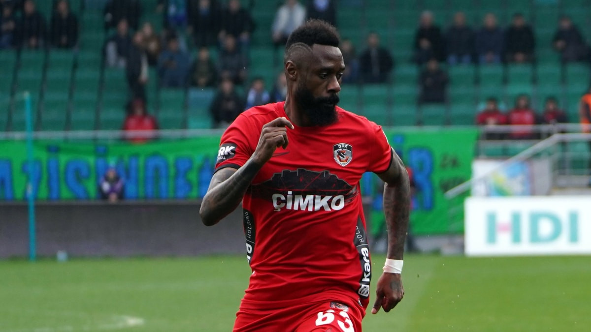 Nicolas N'Koulou'dan, Marsilya’ya Beşiktaş uyarısı