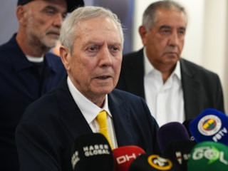 Aziz Yıldırım’dan Emre Bol’a tepki: Kızımı o kirli tartışmalarına alet etme
