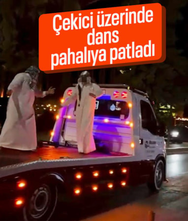 Aksaray'da yoldan geçen çekicinin üzerine binerek dans ettiler