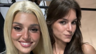Peruklu yeni imaj! Hande Erçel sarışın oldu