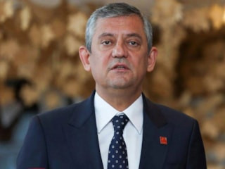 Özgür Özel'den "Ailem Güvende" operasyonlarına yorum: Anayasa yok sayıldı
