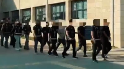 Afyonkarahisar'da 'polisim' yalanıyla 11 milyonluk vurguna operasyon: 11 kişi tutuklandı
