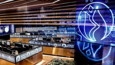 Borsa İstanbul güne düşüşle başladıktan sonra toparlanma seyrine girdi