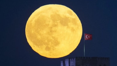 Eylül 2026 Hasat Dolunayı ne zaman, saat kaçta? Türkiye'den görülecek...