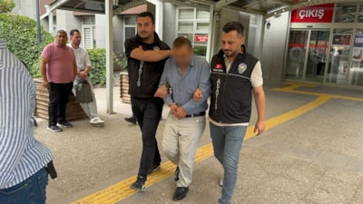 Aksaray’da eşini 5 yerinden bıçaklayarak ağır yaraladı