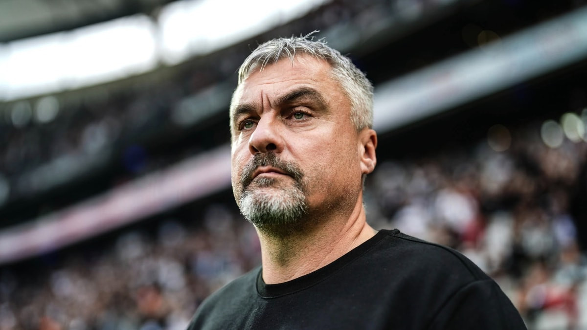 Thomas Reis imza töreninde açıkladı: Salah ile konuştum
