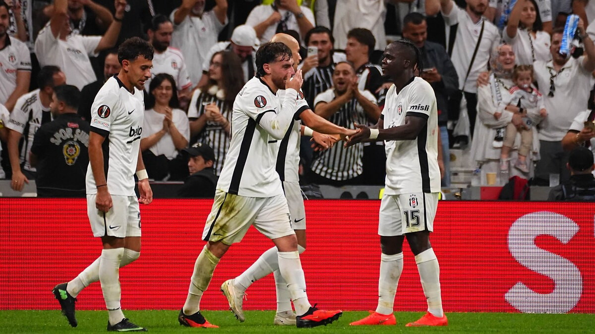 Beşiktaş evinde kayıpsız devam ediyor