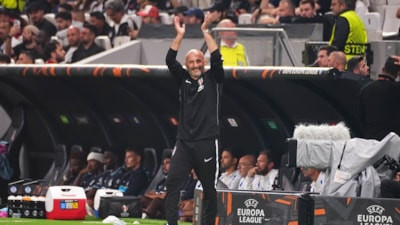 Taraftarla bağırdı, coşkuya eşlik etti: Vincenzo Italiano tribünleri ayağa kaldırdı!