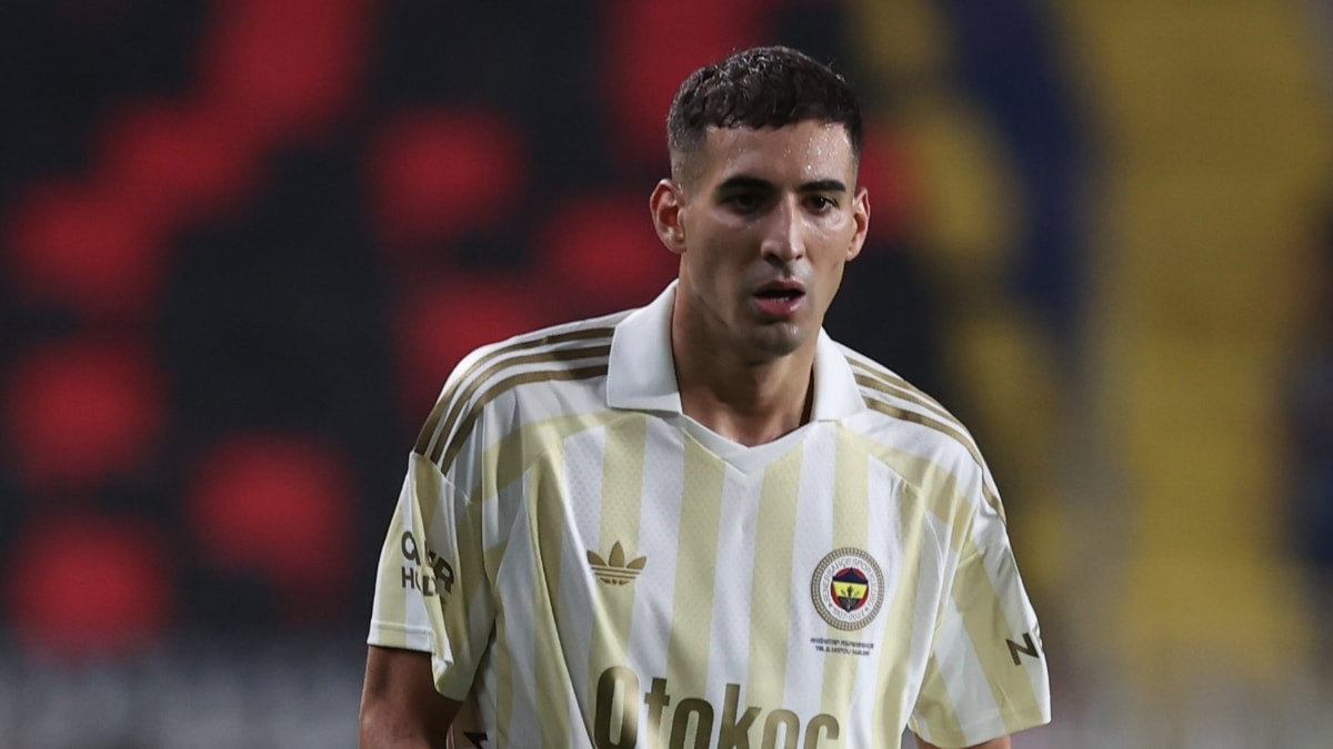 Fenerbahçe'de Mert Müldür için sakatlık açıklaması geldi