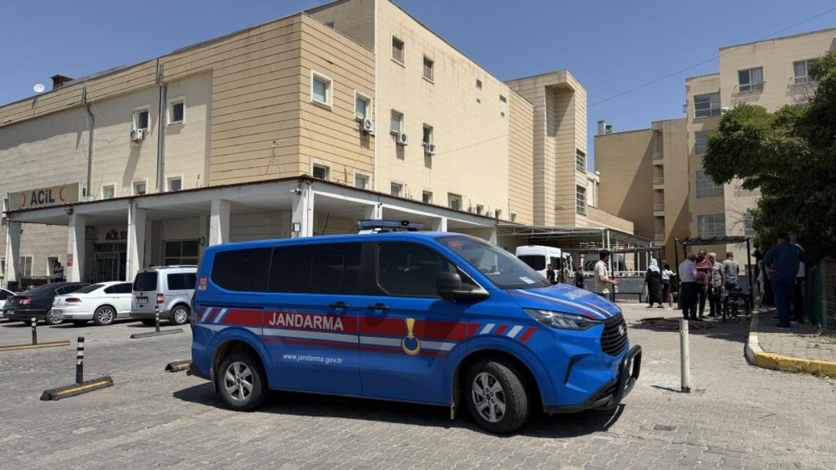 Şanlıurfa'da akrabalar arasında taşlı ve bıçaklı kavga: 8 yaralı