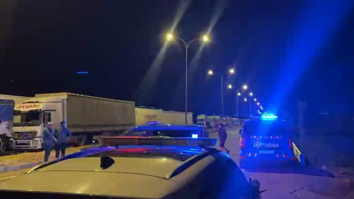 Hatay'da tır şoförleri arasında kavga: 3 yaralı