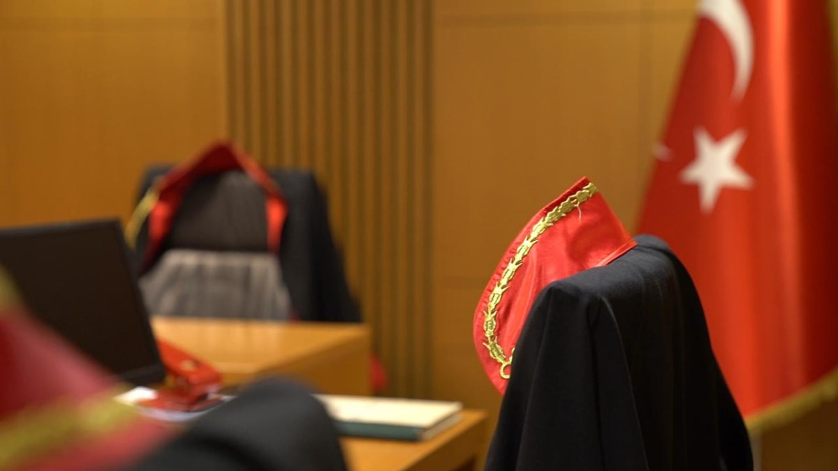 HSK'nın görevden uzaklaştırdığı savcı Türkşad Kunthan Uçuk hakkında gözaltı kararı