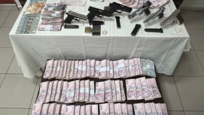 İzmir’de 'galerici' görünümlü tefeci şebekesine operasyon