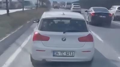 Trafik kurallarını hiçe saydılar: Ambulans ve itfaiyeye yol vermeyen sürücüler kamerada