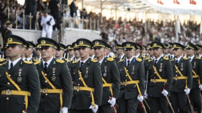 Kara Harp Okulu törenlerinde İzmir Marşı'nın yasaklandığı iddiasına yalanlama