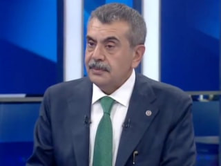 Yusuf Tekin: Okullarımızda 550 bin civarında Suriyeli öğrencimiz var