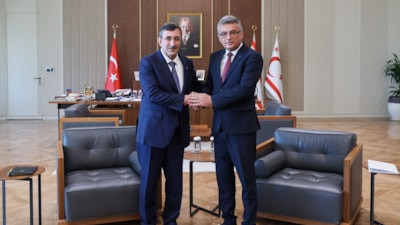 KKTC Cumhurbaşkanı Erhürman, Cumhurbaşkanı Yardımcısı Yılmaz'ı kabul etti