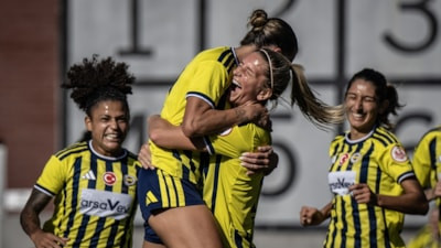 Kadınlar derbisinde Fenerbahçe, Beşiktaş'ı mağlup etti