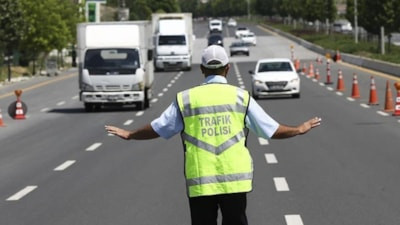 İstanbul’da pazar günü bazı yollar trafiğe kapanacak: İşte alternatif güzergâhlar
