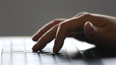 Sosyal medyada 111 hesaba borsa manipülasyonu gerekçesiyle erişim engeli