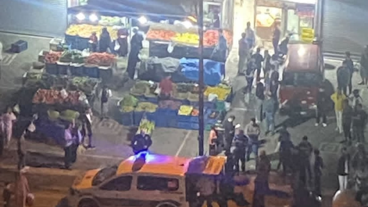 Ankara'da manav esnafı arasında sopalı kavga çıktı