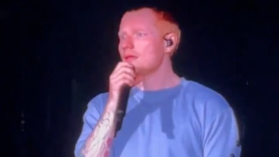 Ed Sheeran, sahnede gözyaşlarına boğuldu: Gazze'de yaşananlar felaket