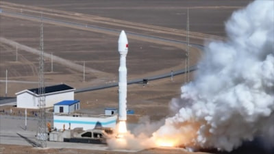 Çin, ‘Lijian-1’ roketiyle 9 uyduyu uzaya gönderdi
