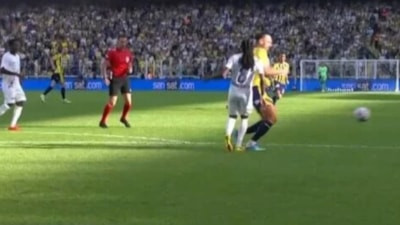 Kadıköy'de VAR devrede! Fenerbahçe, penaltı kazandı